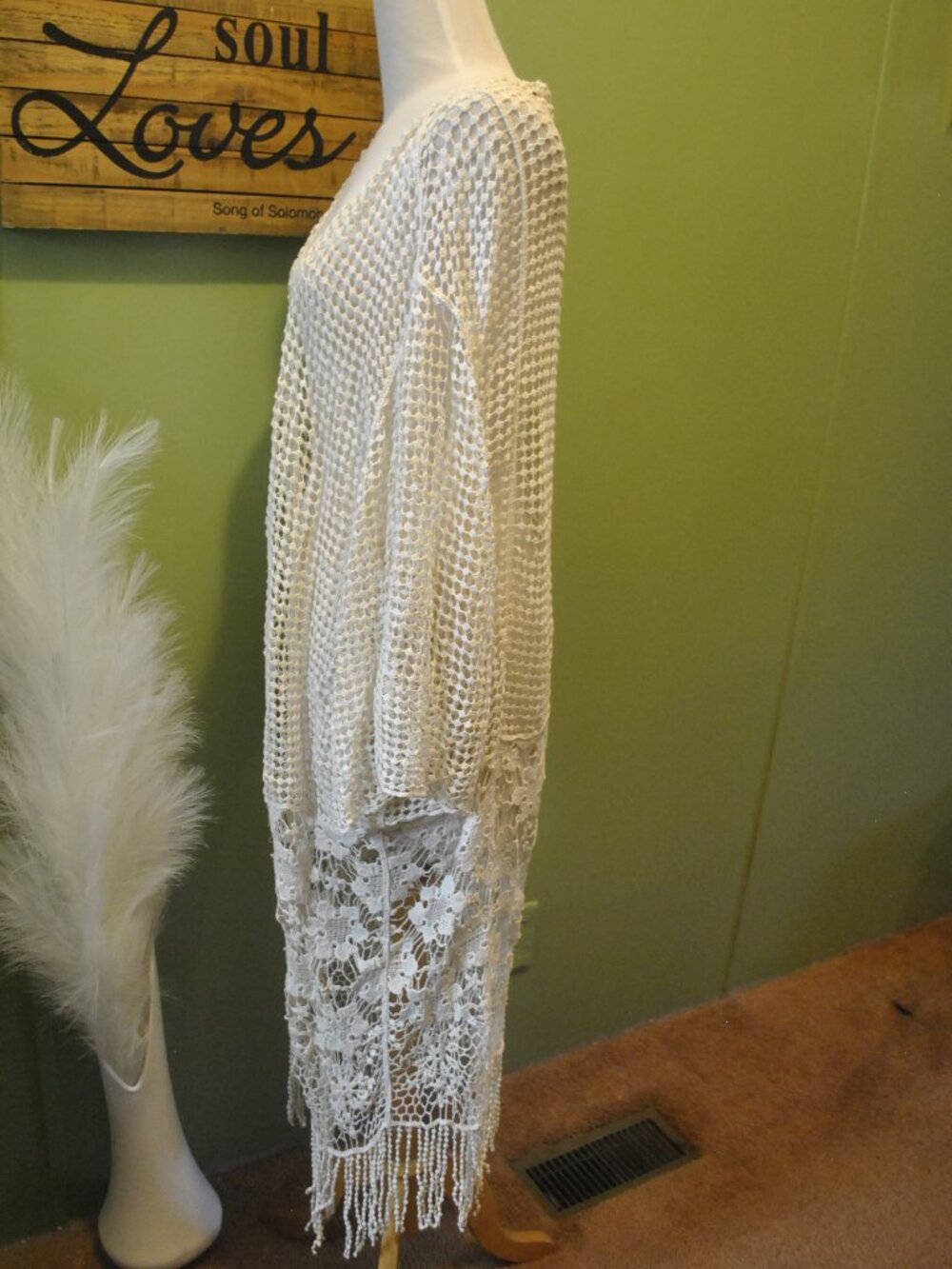 House of Harlow 1960 Ivory Crochet Fringe Boho Kimono One Size - Picture 5 of 10